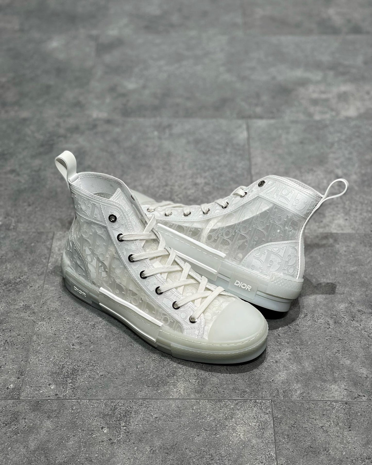 CD B23 SNEAKERS