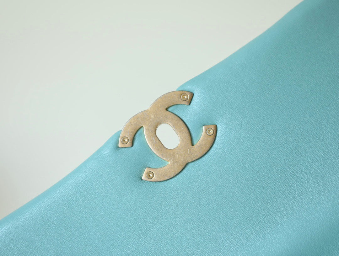 CC 19 BAG