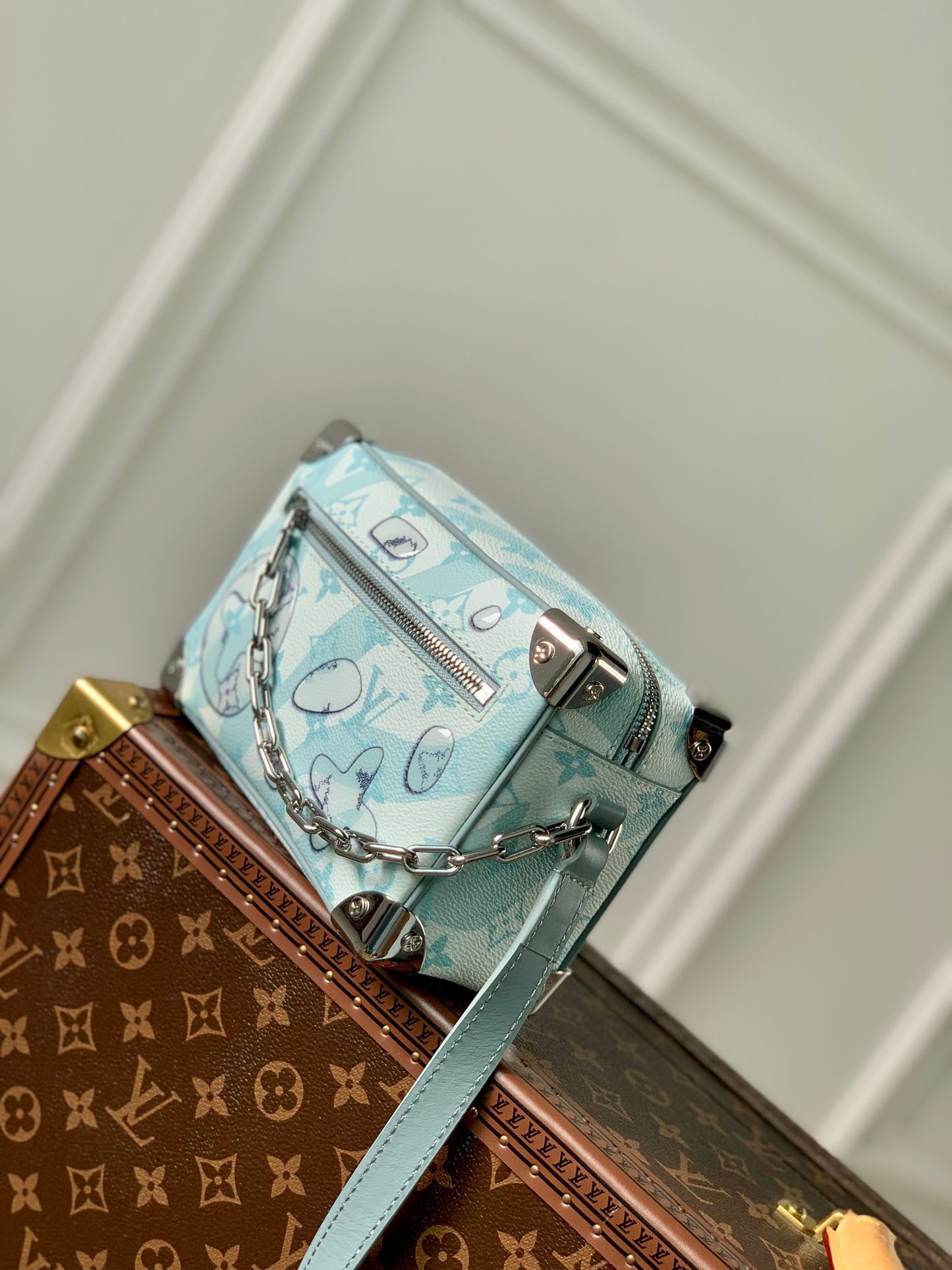 LOU SOFT TRUNK