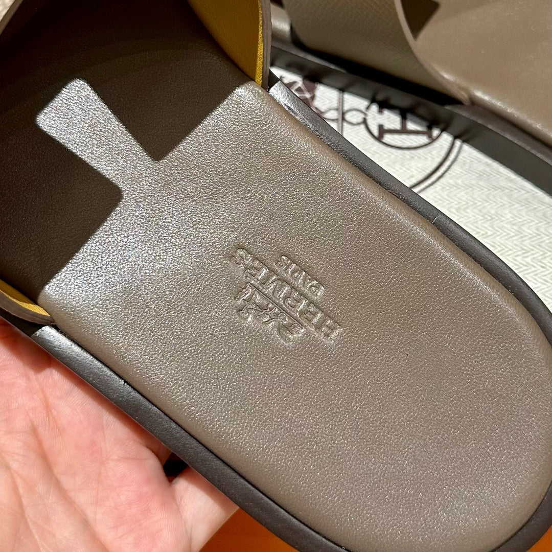 HERM IZMIR SANDALS