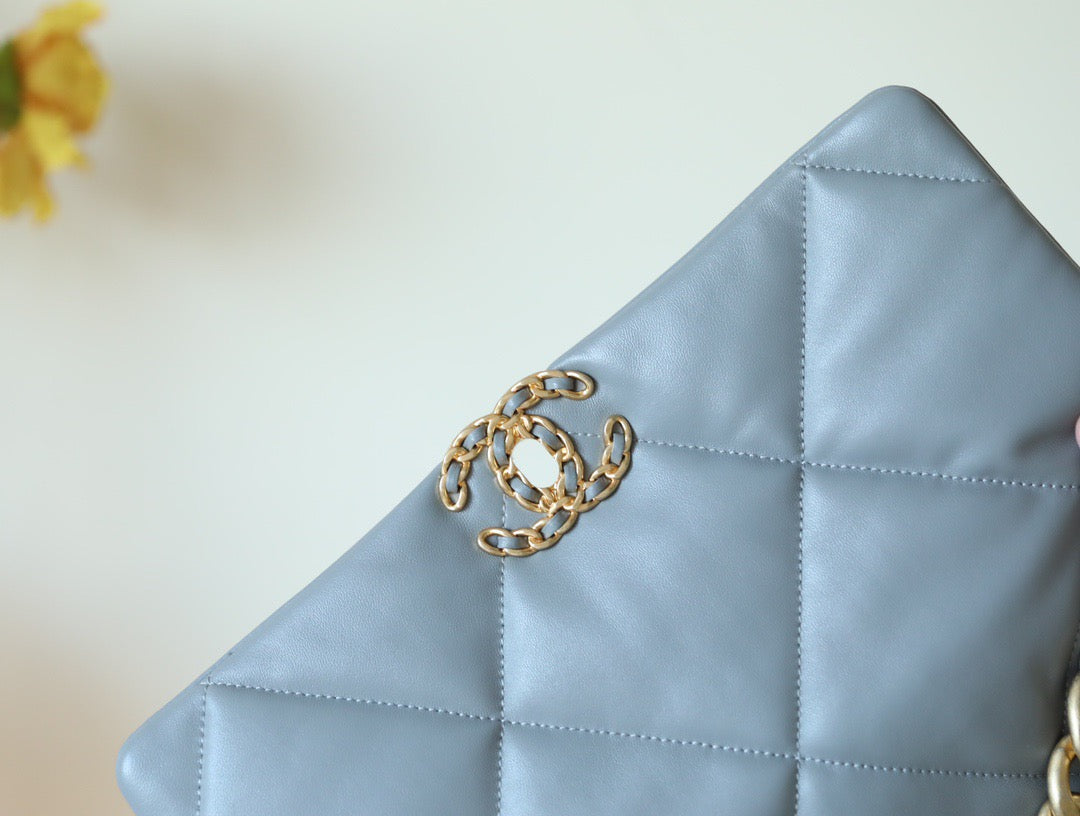 CC 19 BAG