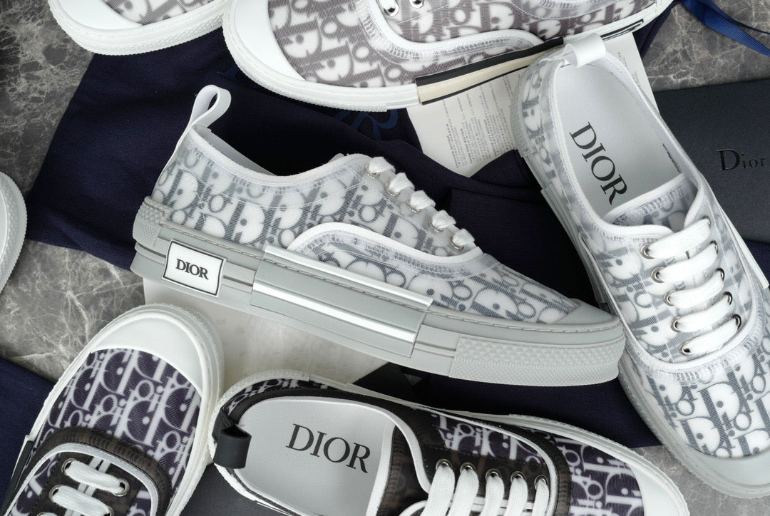 CD B23 SNEAKERS