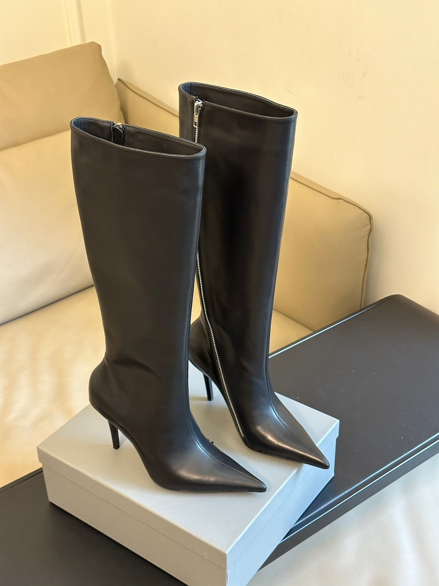 BAL BOOTS