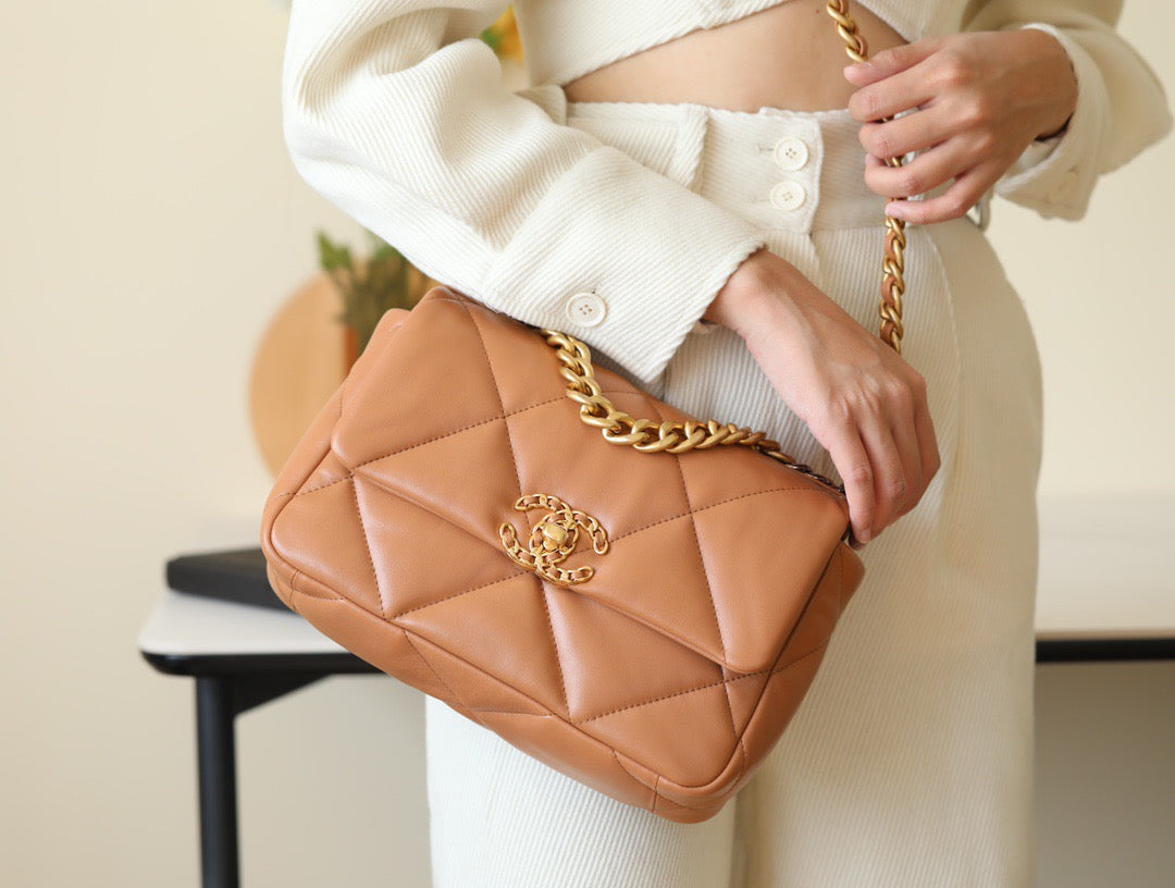 CC 19 BAG
