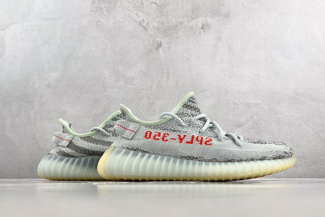 YEEZY BOOST 350 V2