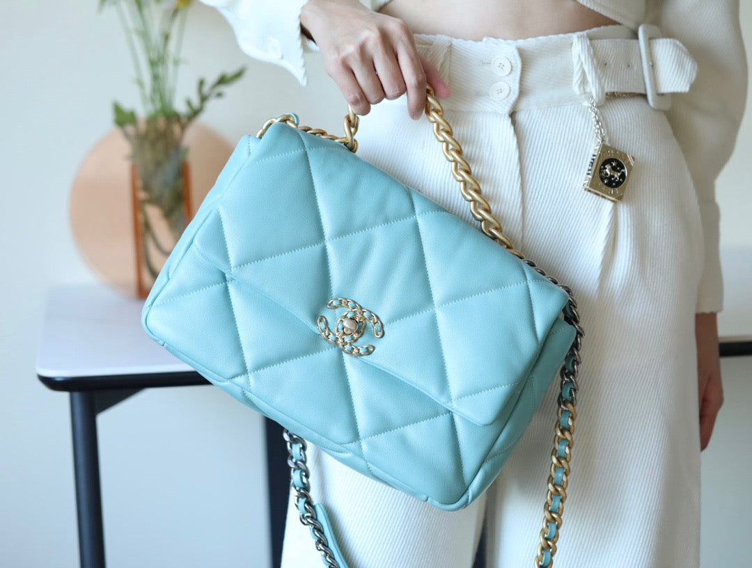 CC 19 BAG