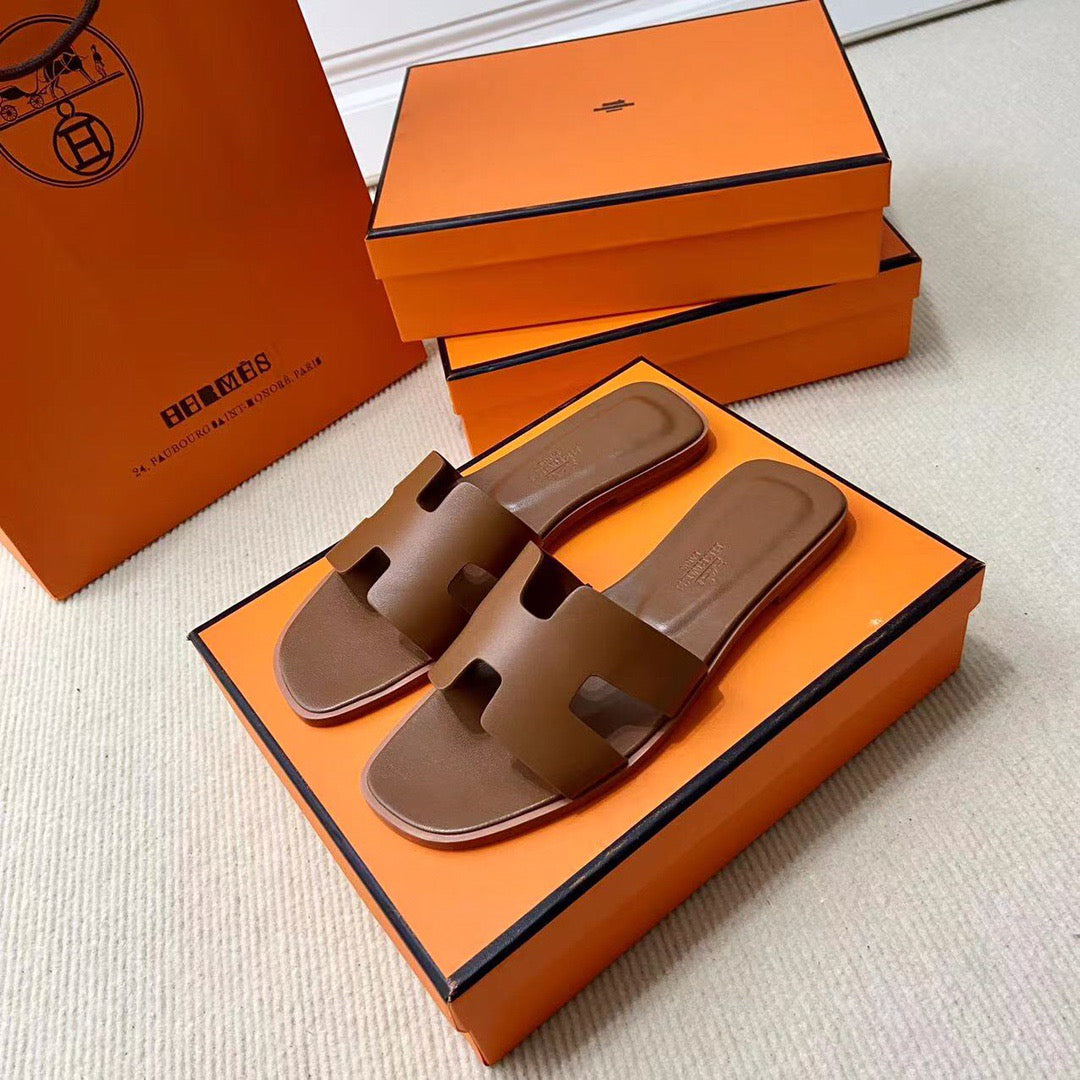 HERM ORAN SANDALS