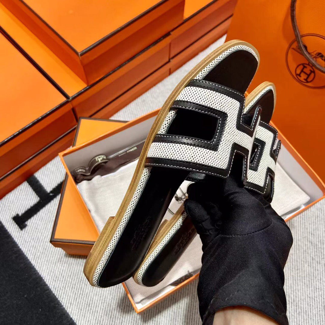 HERM ORAN SANDALS