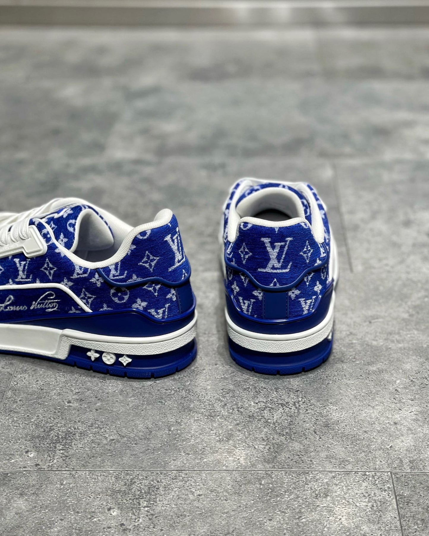 LOU TRAINERS