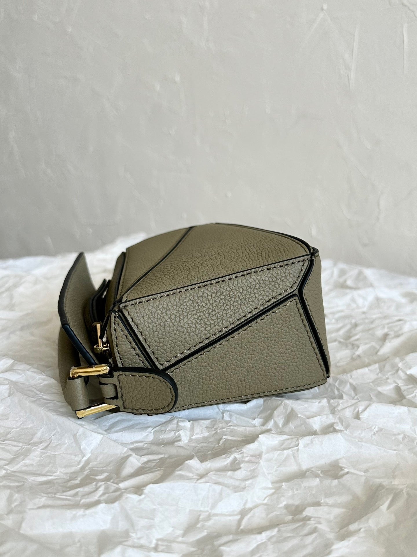LOEW MINI PUZZLE EDGE BAG