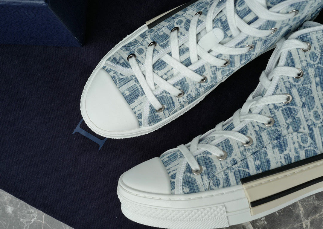 CD B23 SNEAKERS