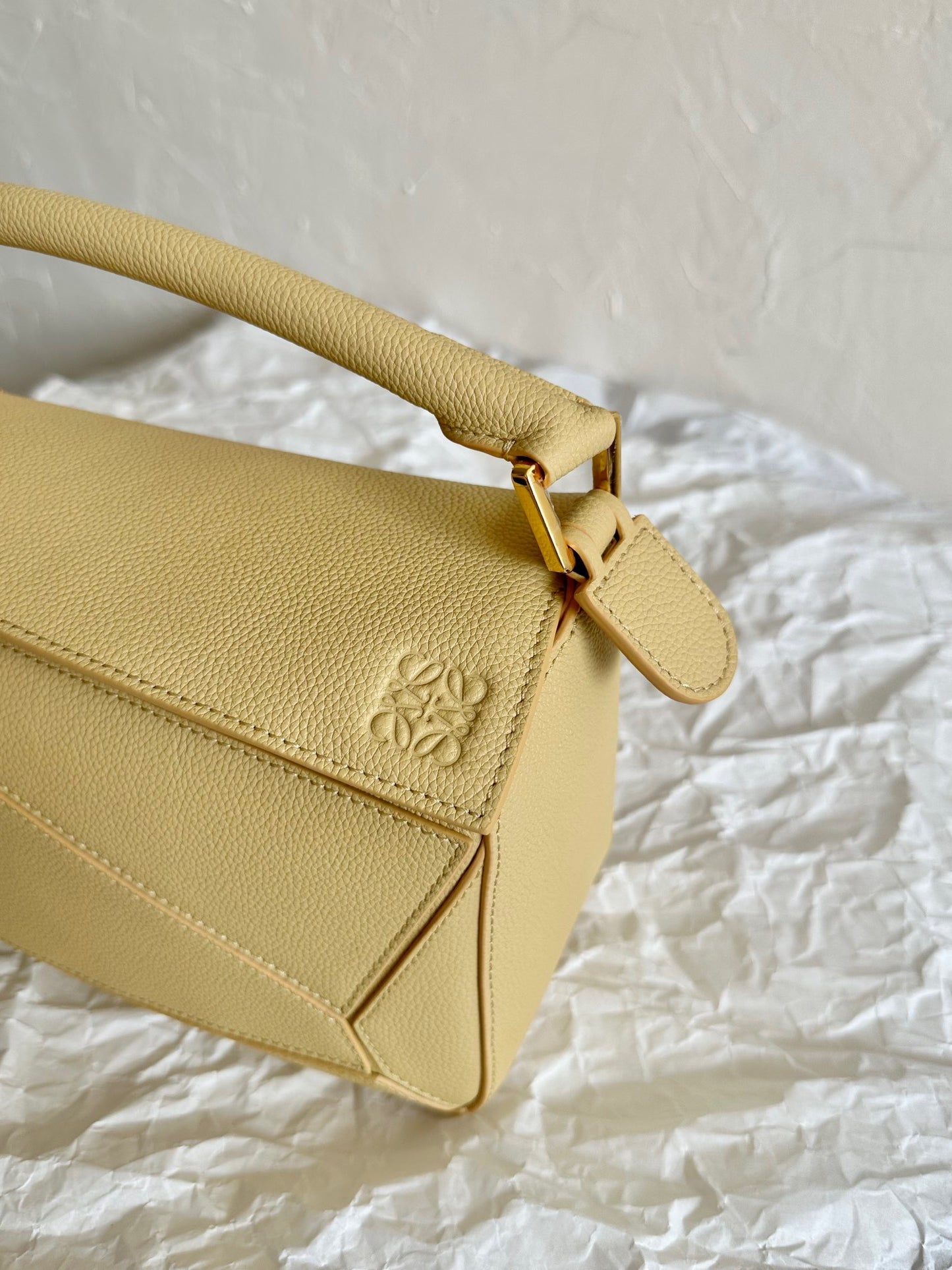 LOEW SMALL PUZZLE EDGE BAG