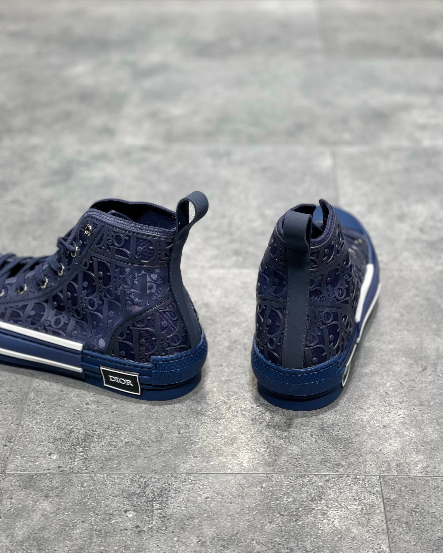 CD B23 SNEAKERS