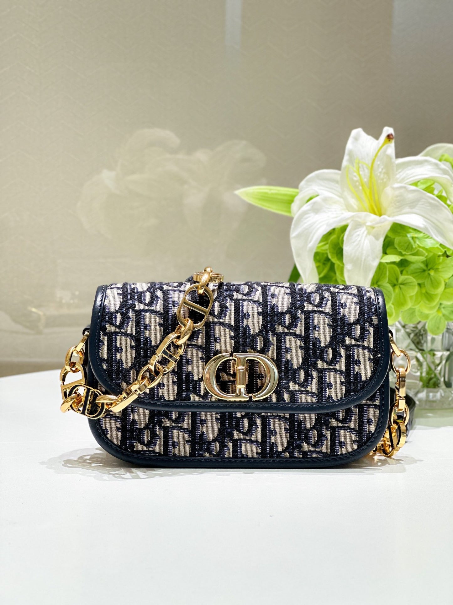 CD SMALL 30 MONTAIGNE AVENUE BAG