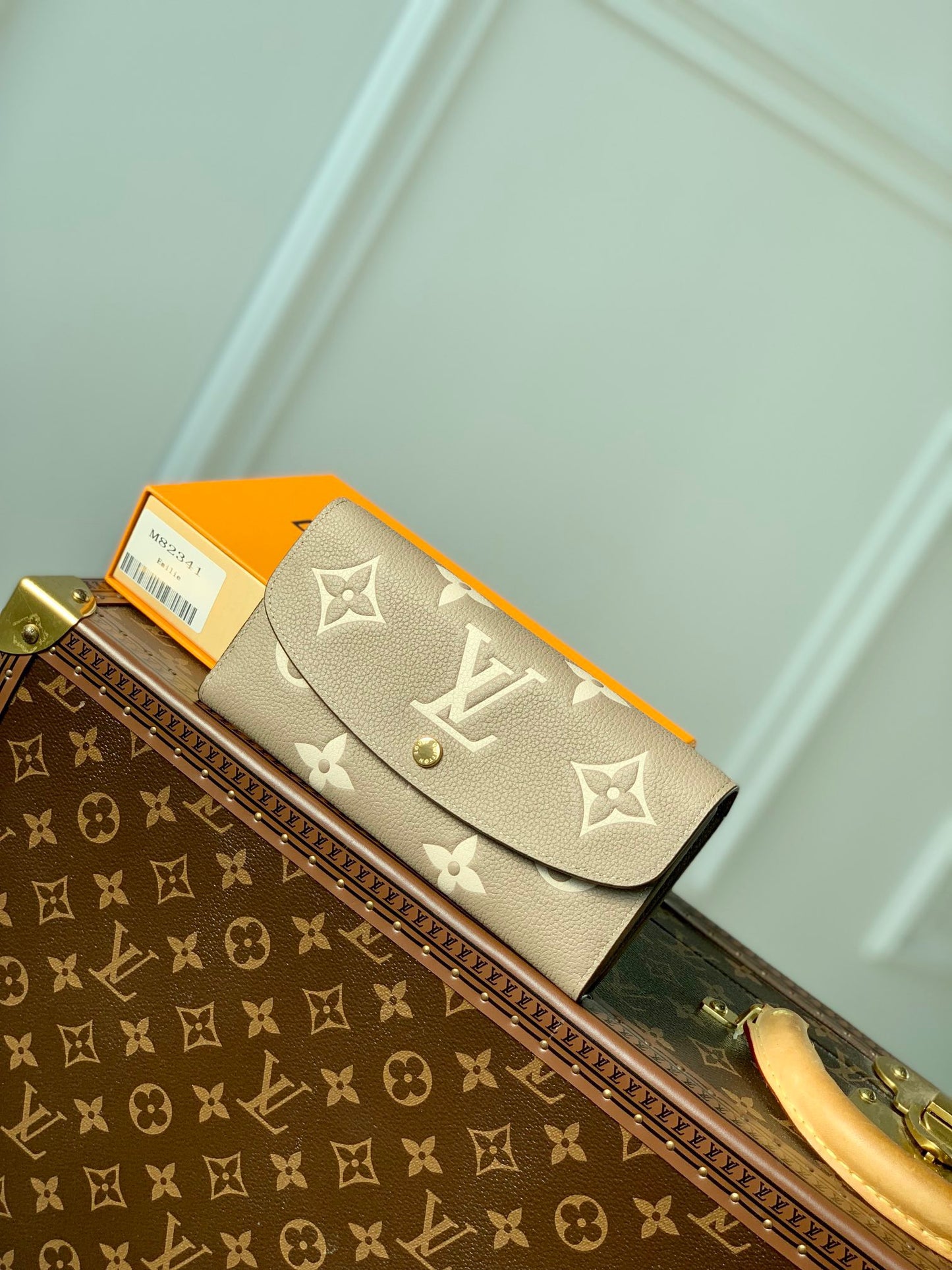 LOU EMILIE WALLET
