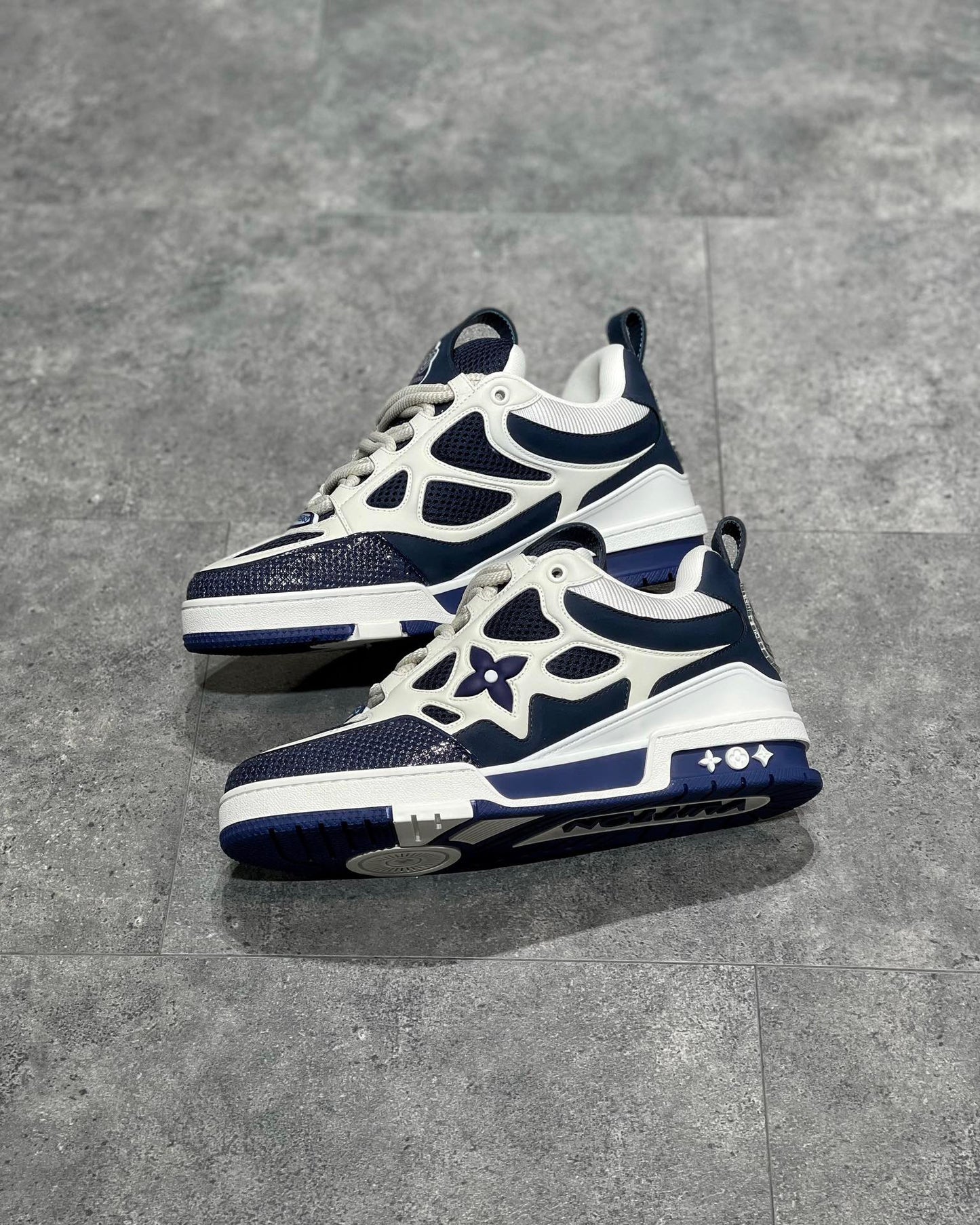 LOU TRAINERS