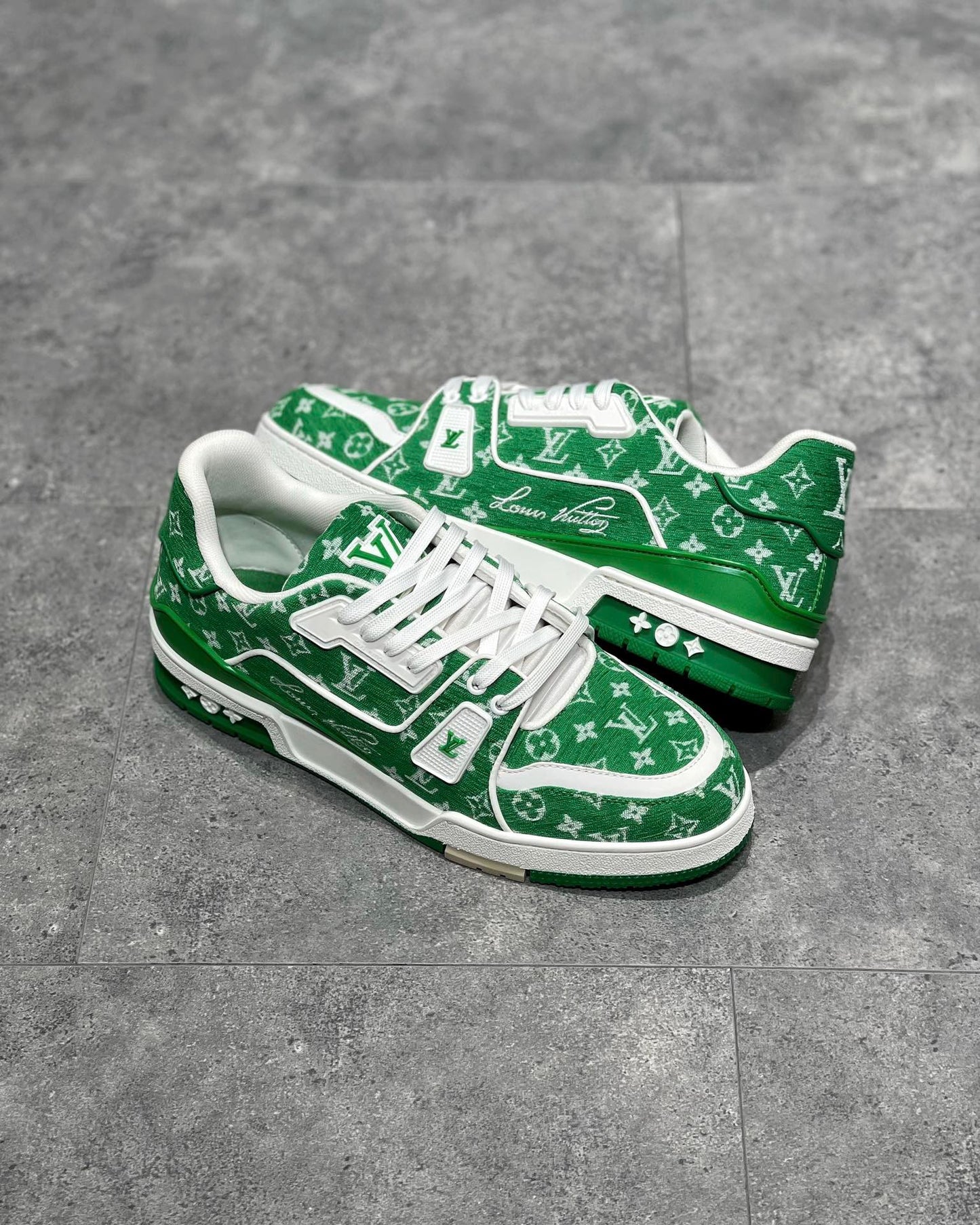 LOU TRAINERS