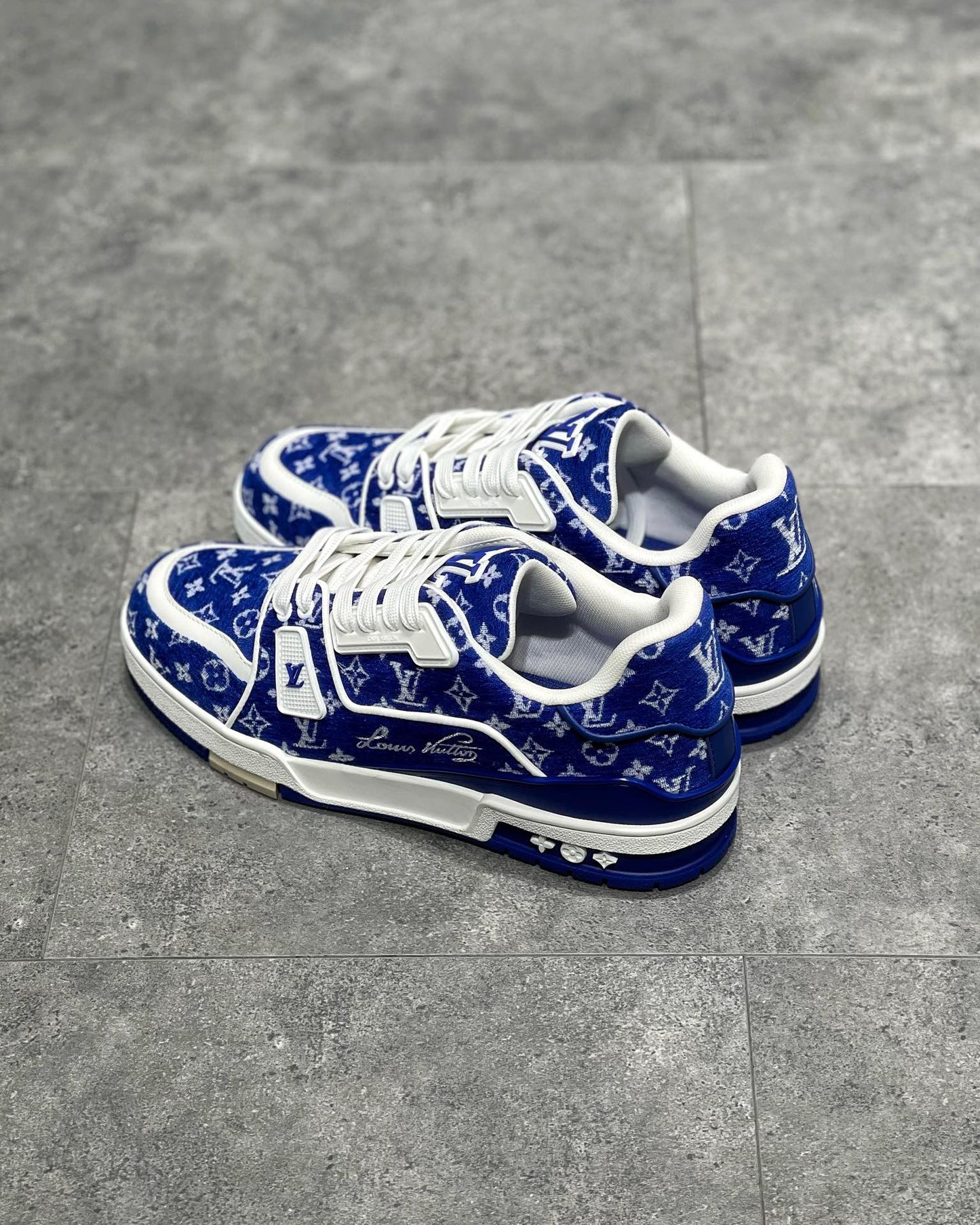 LOU TRAINERS