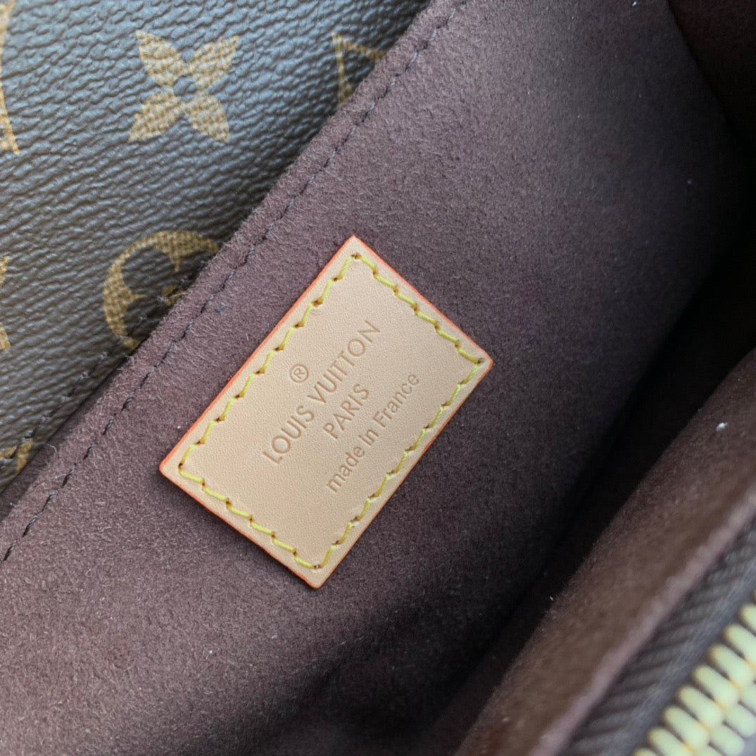 LOU POCHETTE METIS EAST WEST BAG