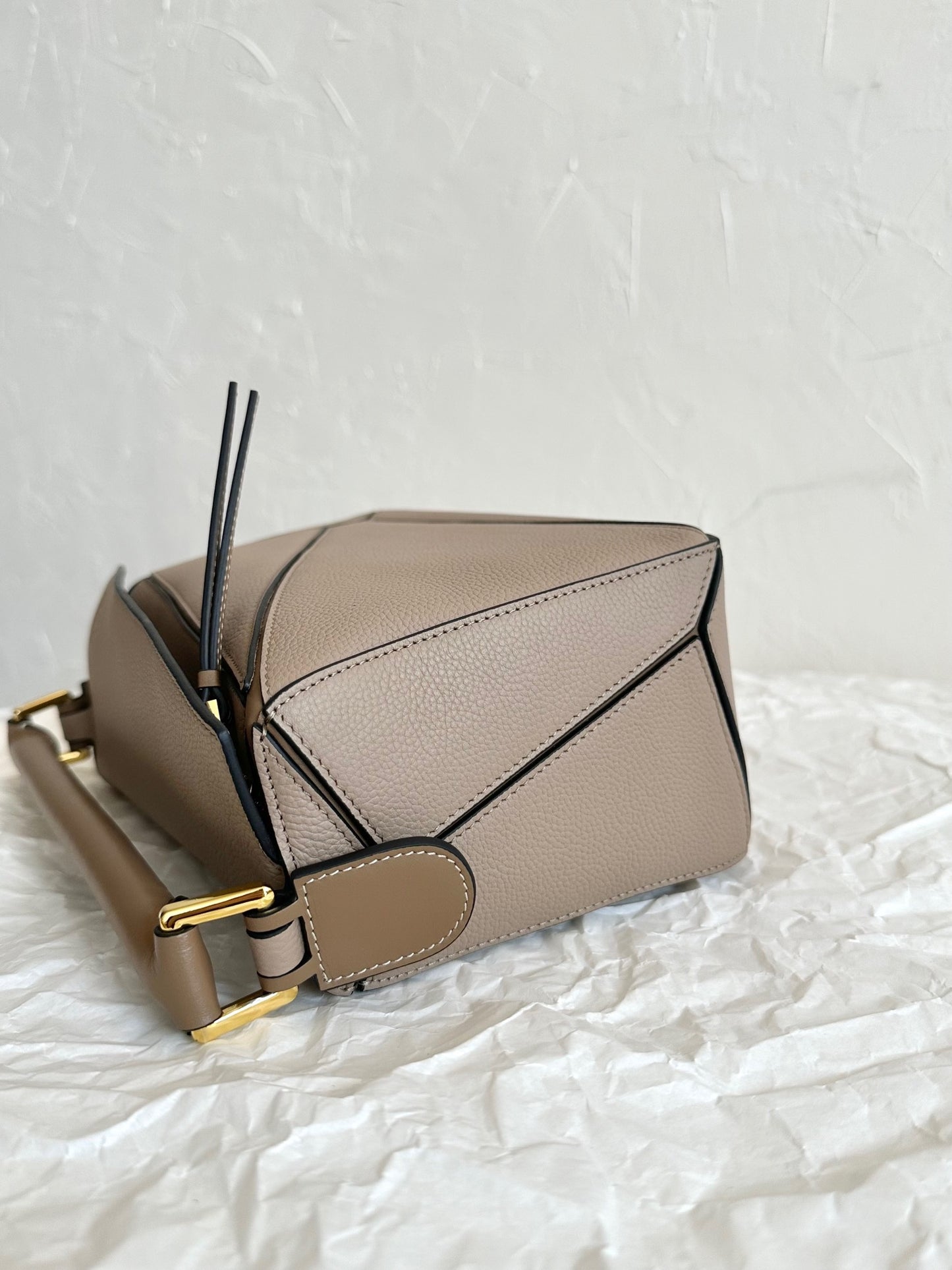LOEW SMALL PUZZLE EDGE BAG