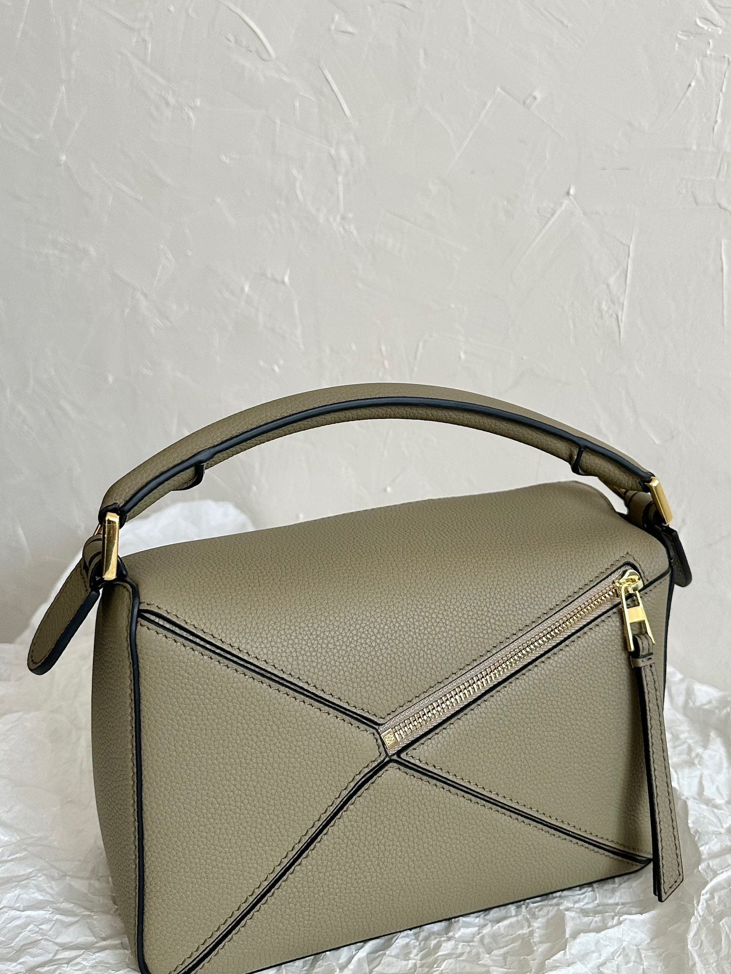 LOEW SMALL PUZZLE EDGE BAG