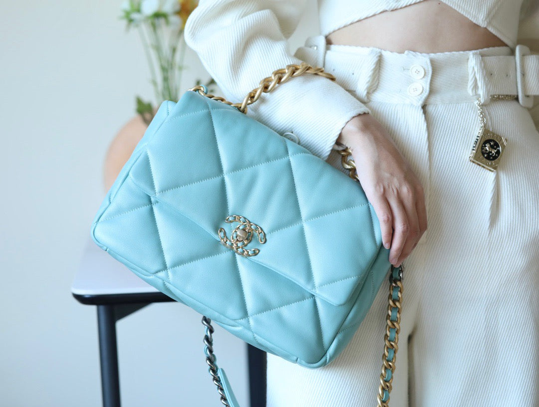 CC 19 BAG