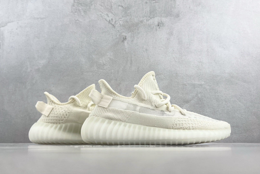 YEEZY BOOST 350 V2