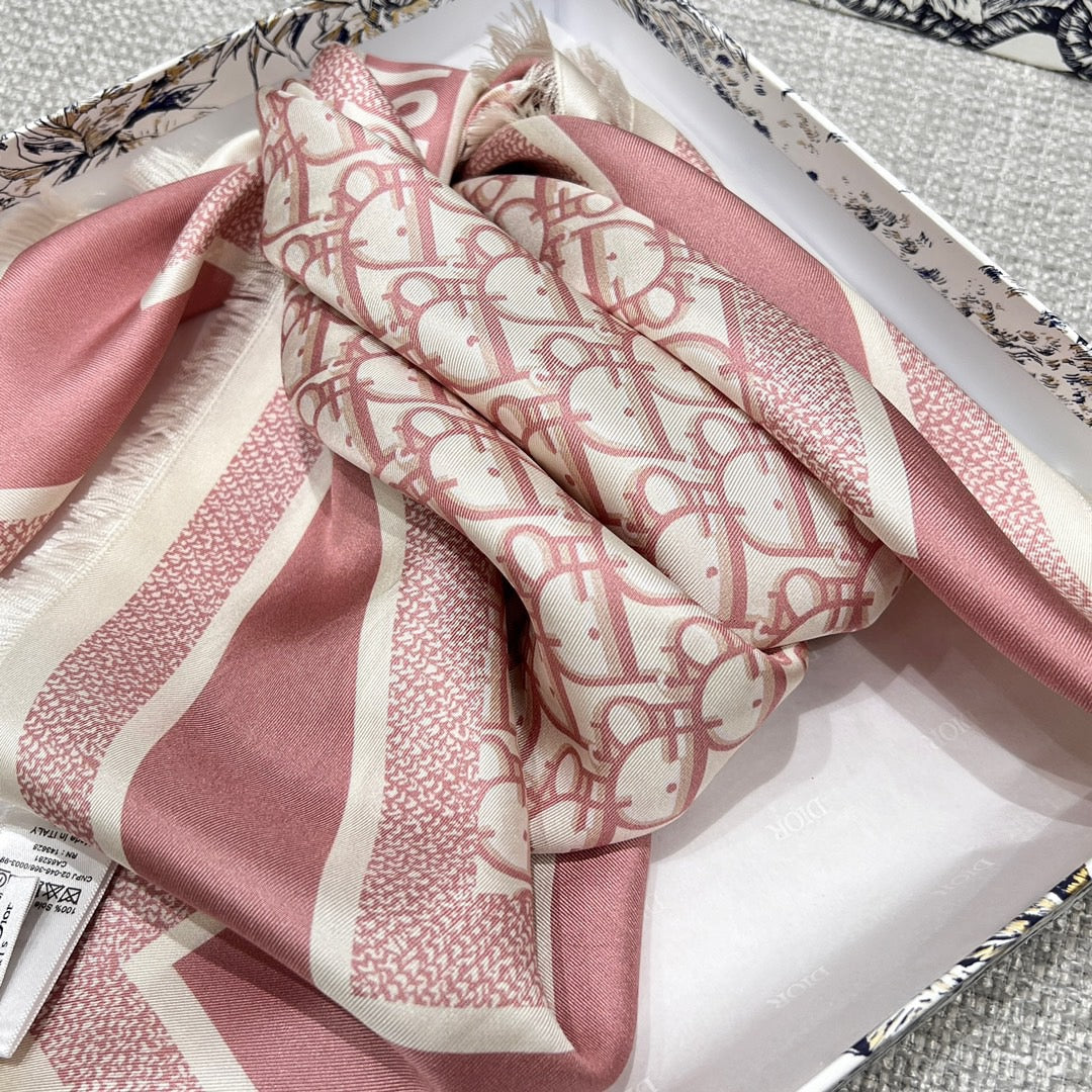 CD SCARVE
