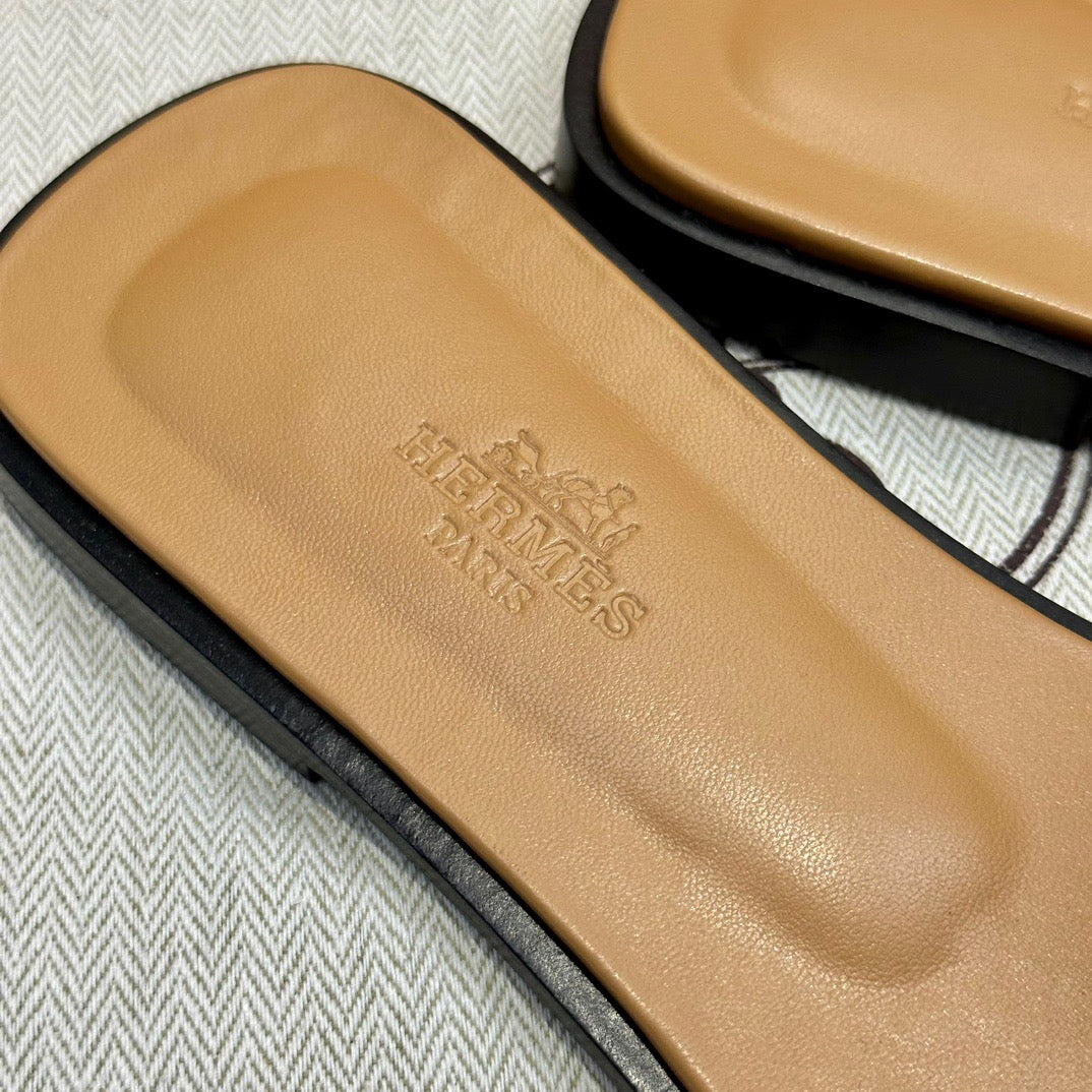 HERM ORAN SANDALS
