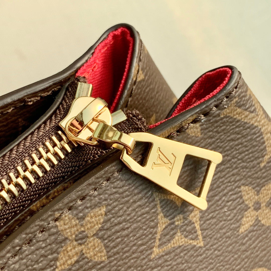 LOU GRAND PALAISE TOTE BAG