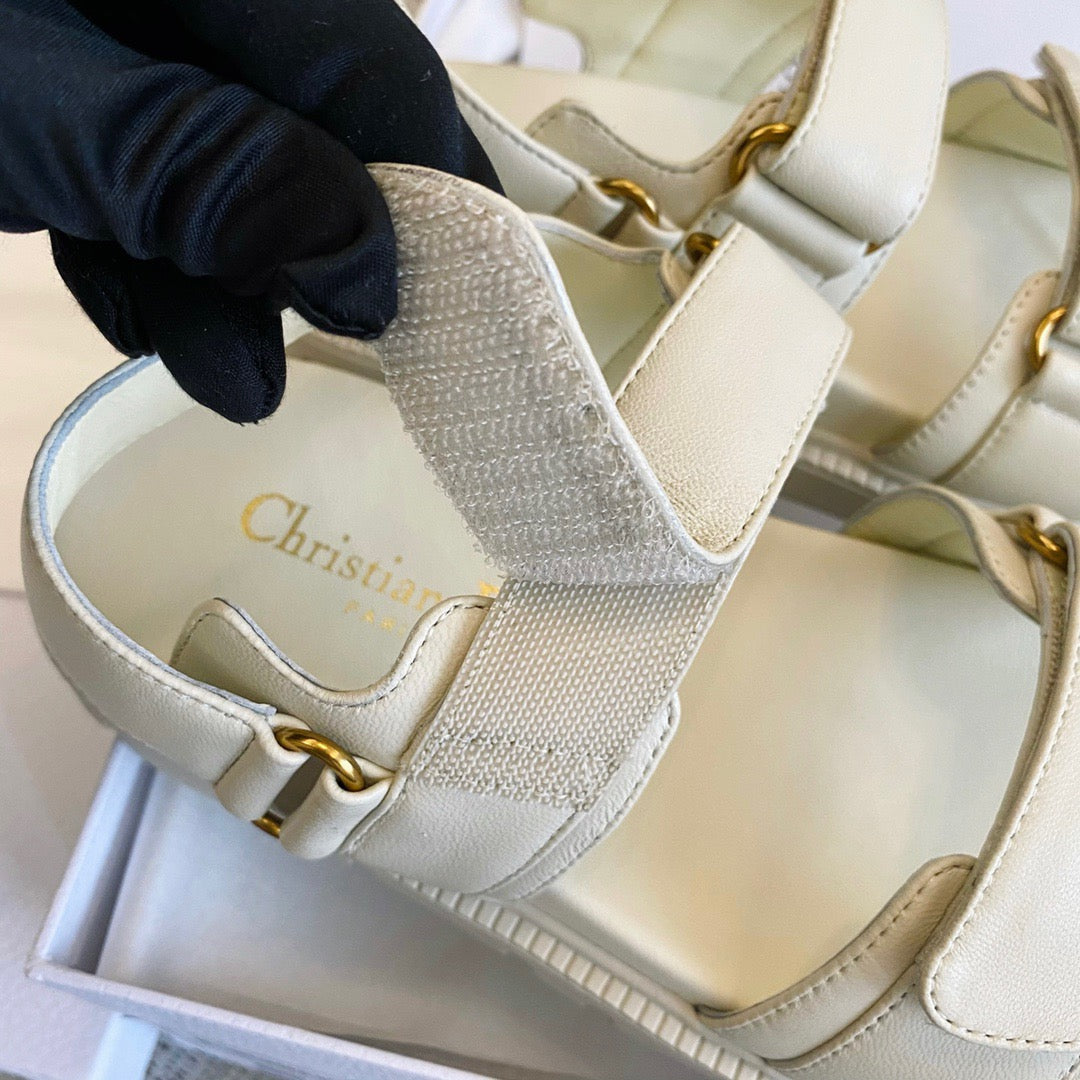 CD SANDALS
