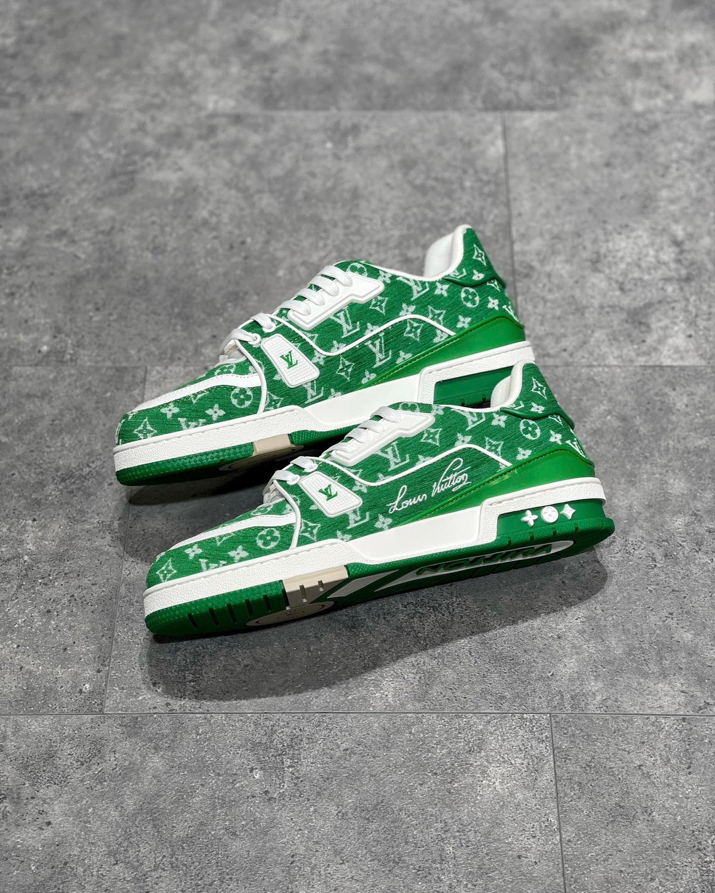 LOU TRAINERS