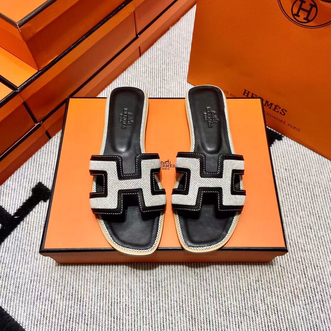 HERM ORAN SANDALS