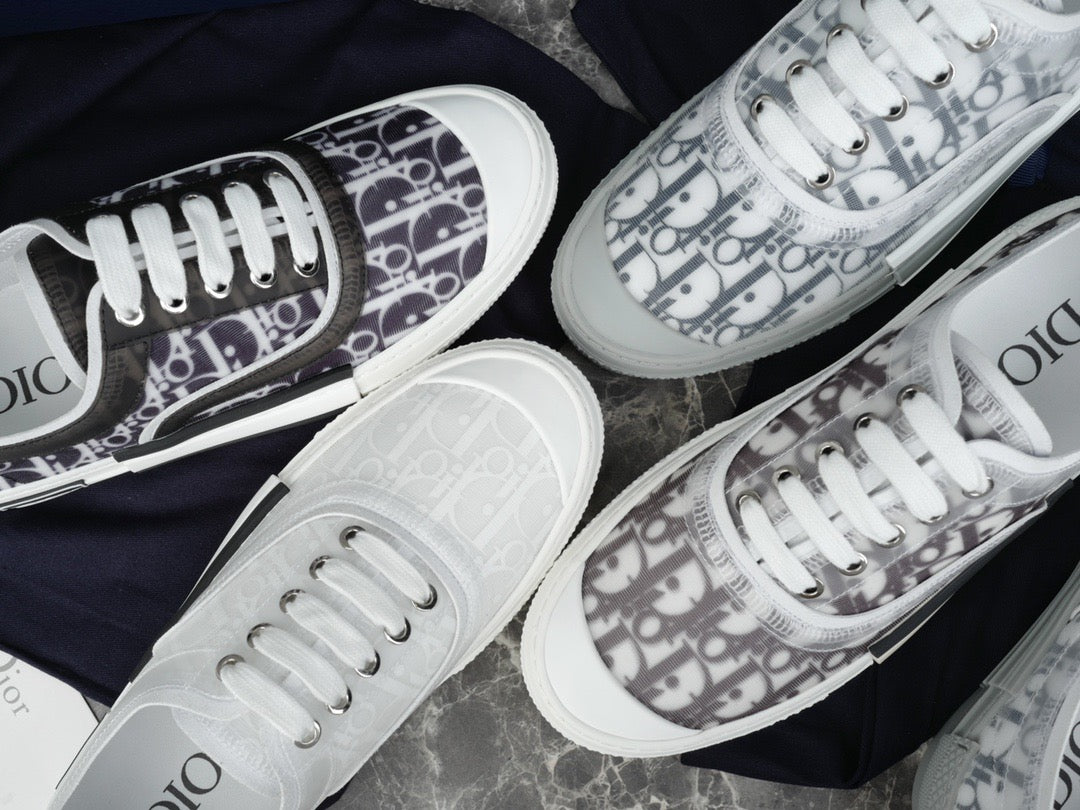 CD B23 SNEAKERS