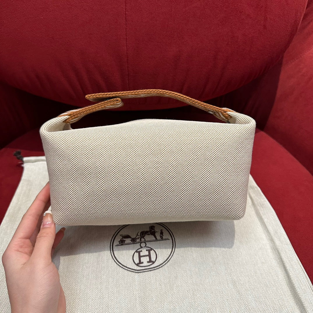 HERM BRIDE-A-BRAC CASE