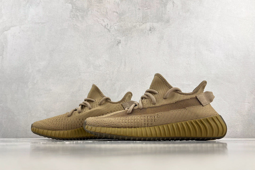 YEEZY BOOST 350 V2