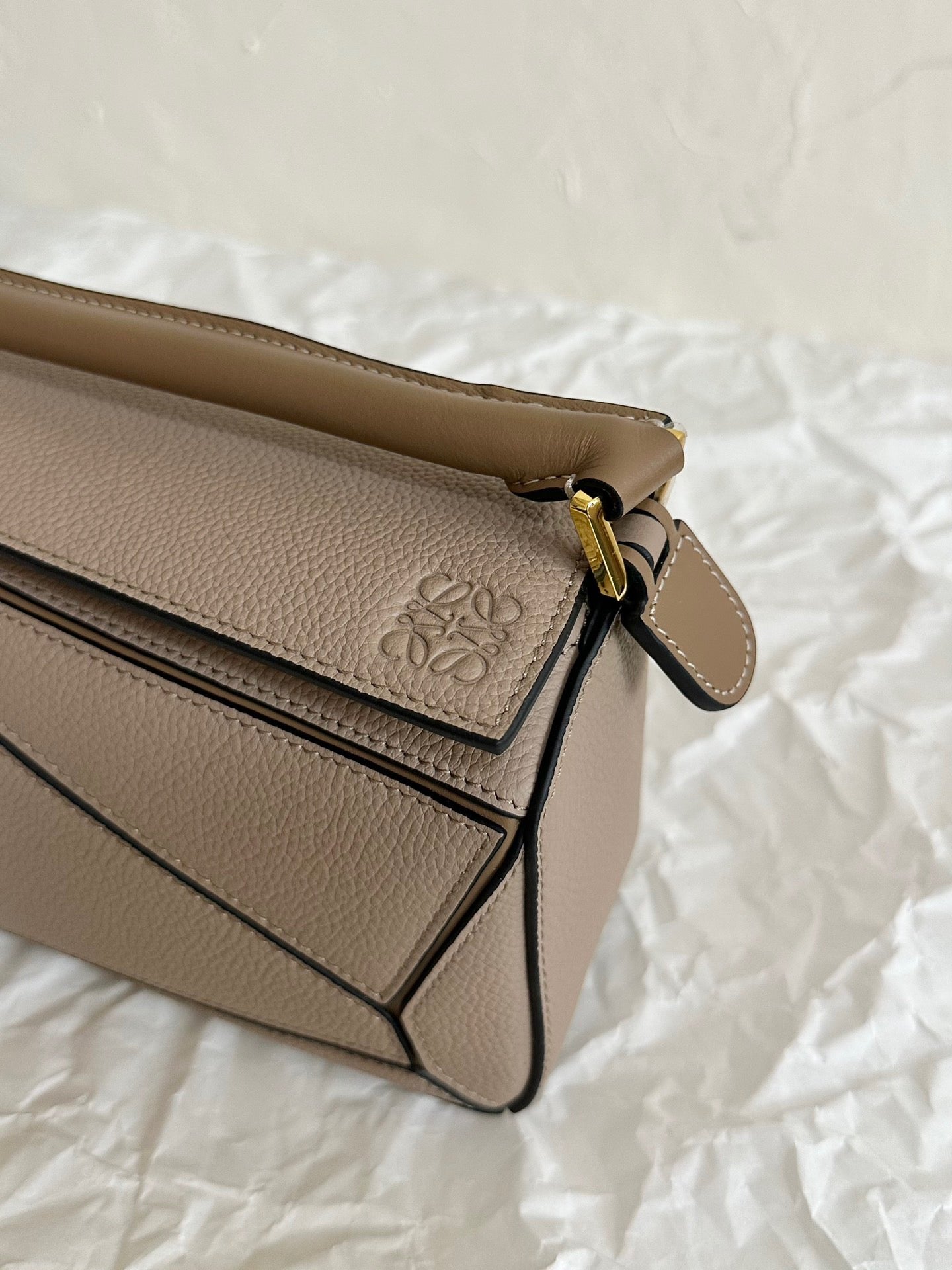 LOEW MINI PUZZLE EDGE BAG