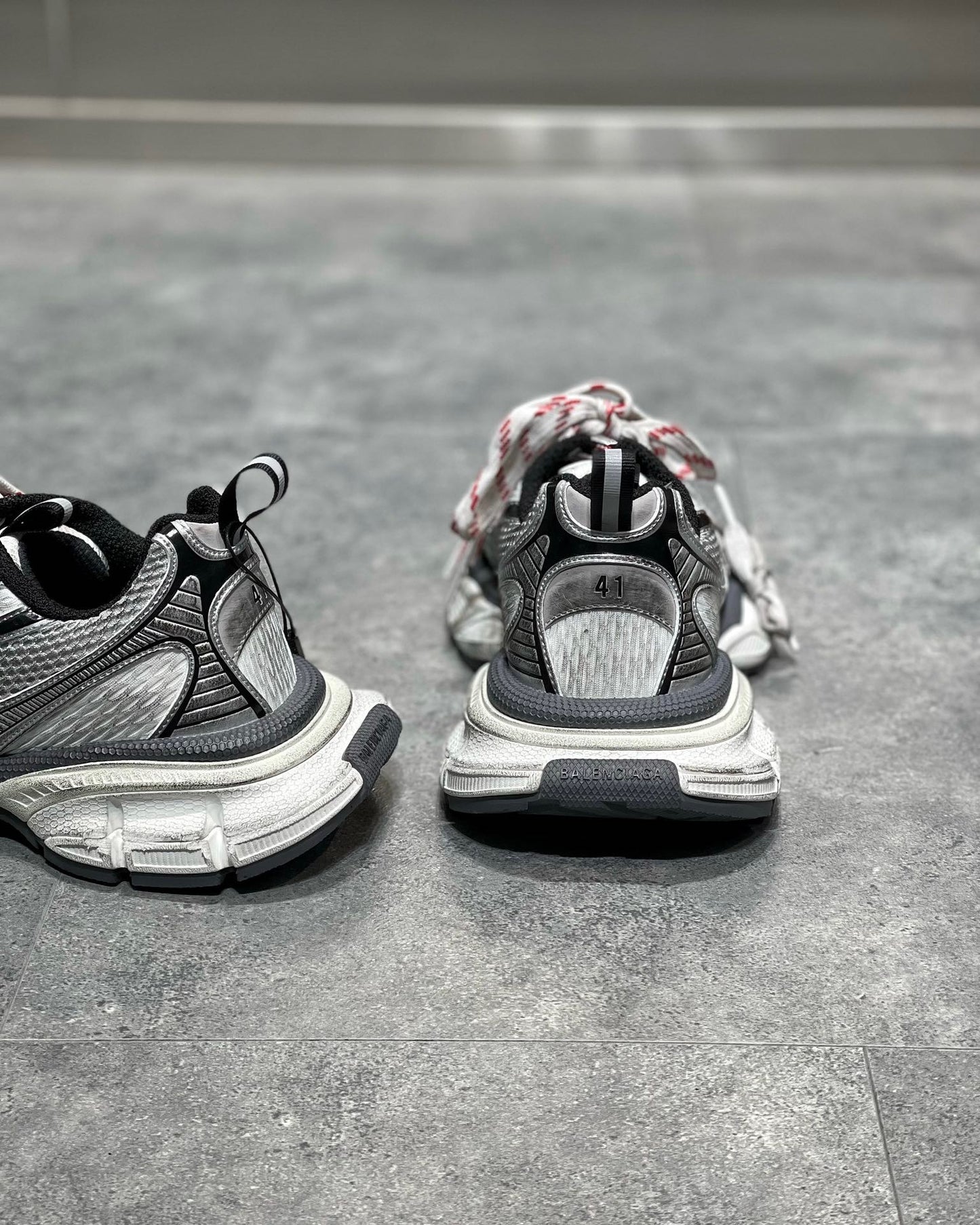 BAL 3XL TRAINERS