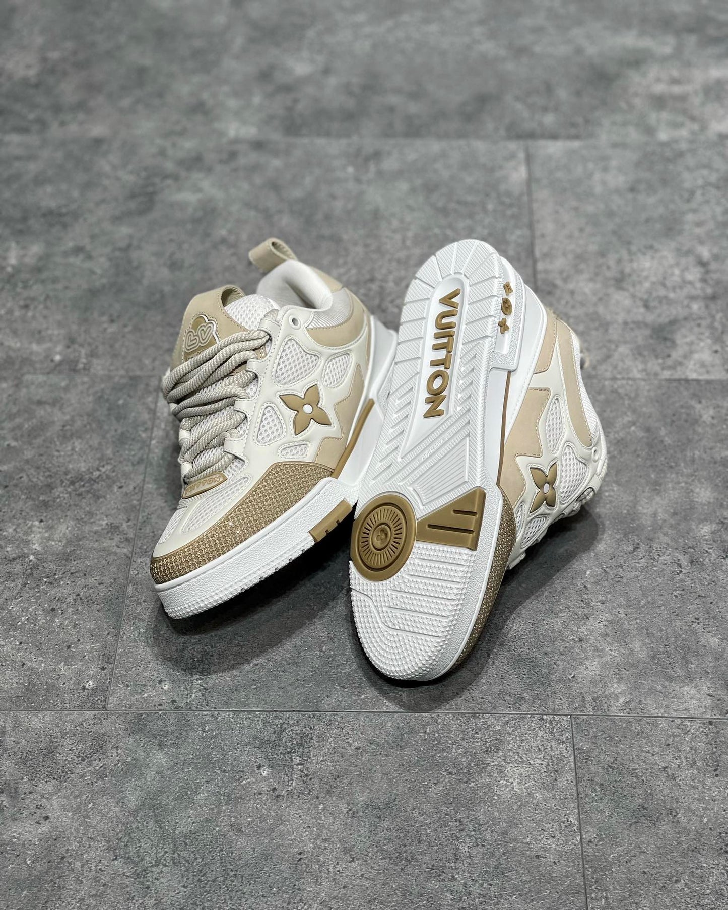 LOU TRAINERS