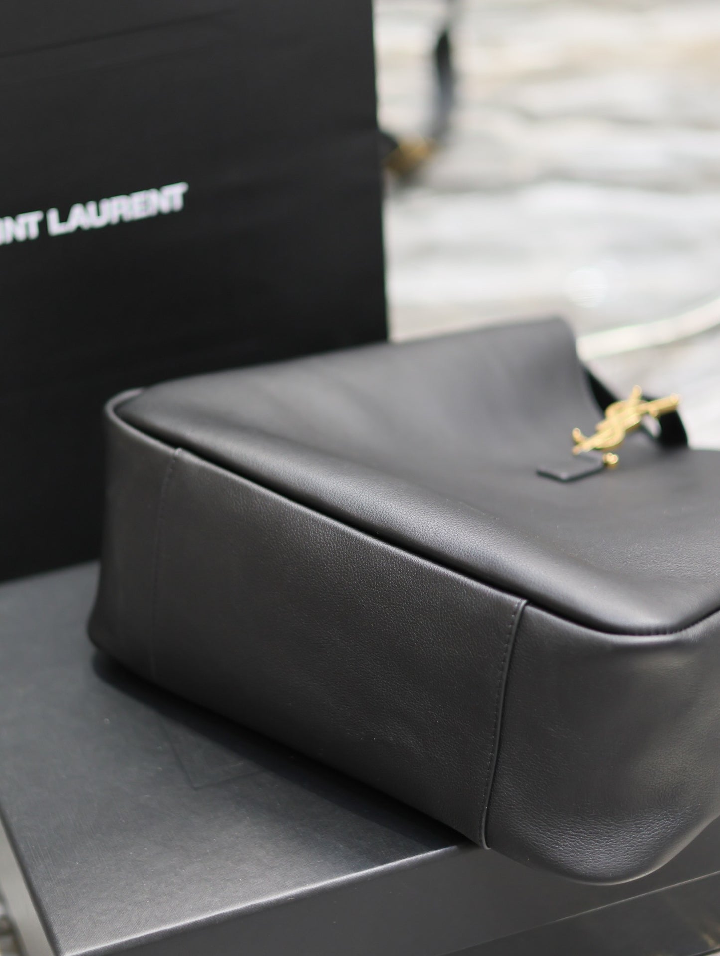 SL LARGE LE 5 À 7 SUPPLE IN SMOOTH LEATHER
