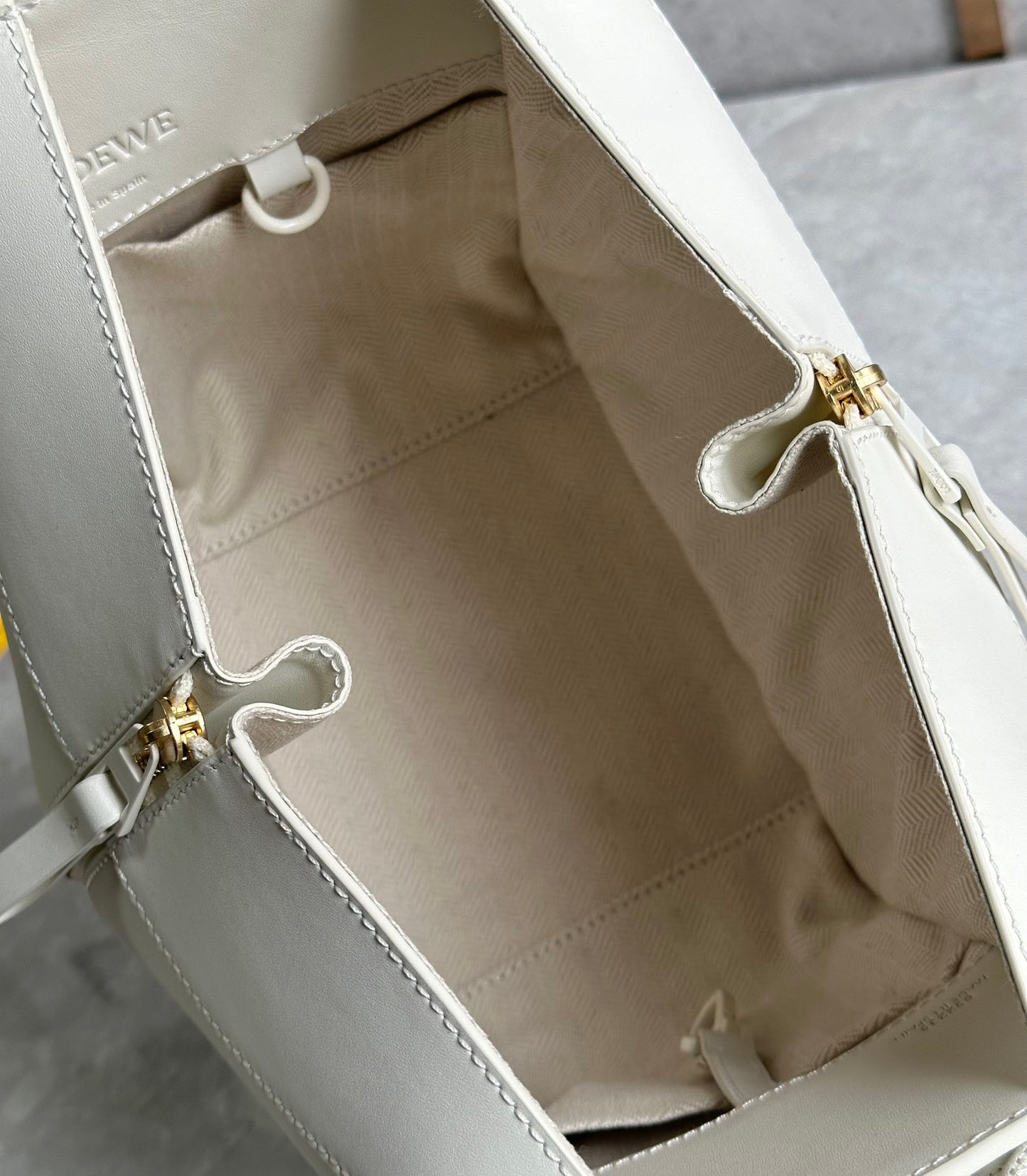 LOEW HAMMOCK BAG