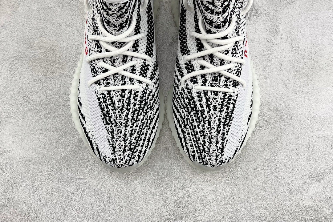 YEEZY BOOST 350