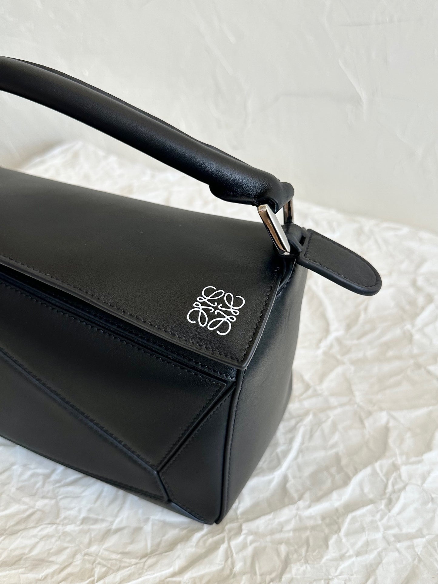 LOEW SMALL PUZZLE EDGE BAG
