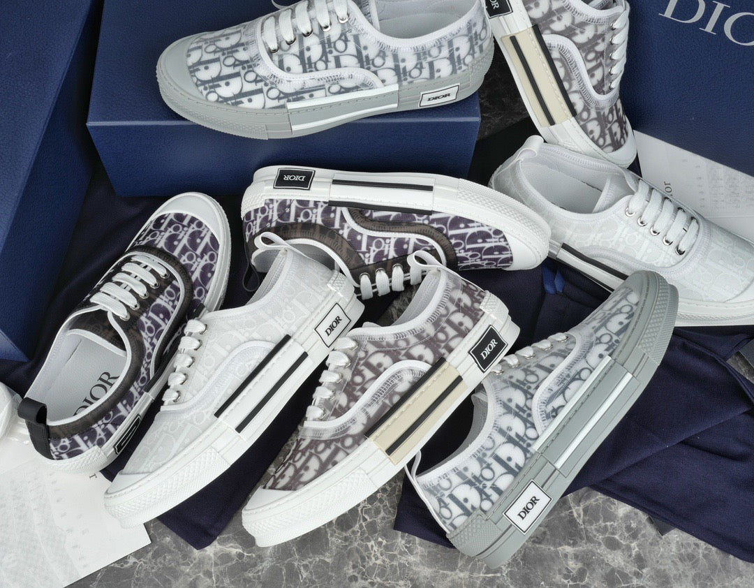 CD B23 SNEAKERS