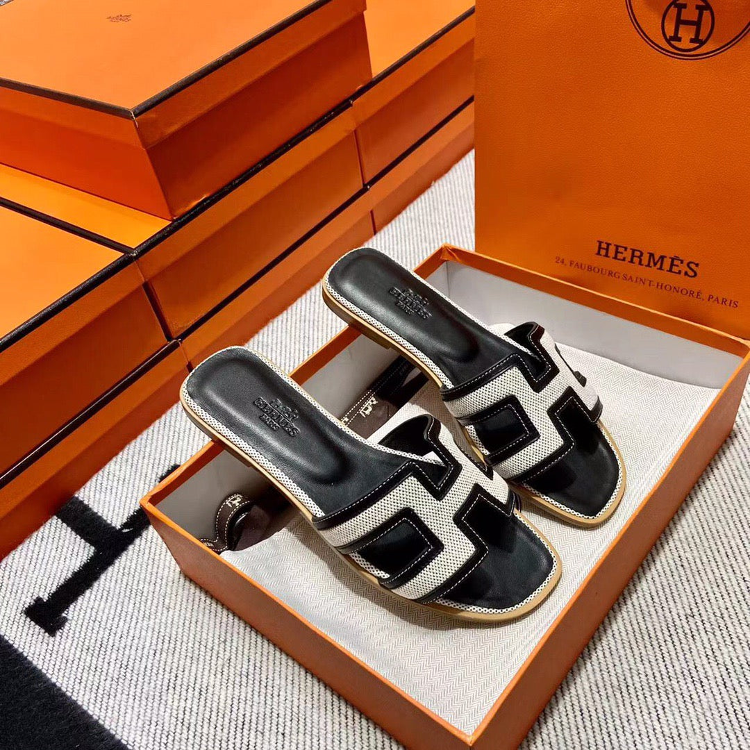 HERM ORAN SANDALS