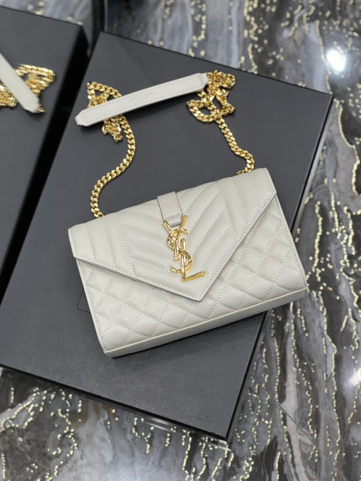 SL SMALL ENVELOPE BAG