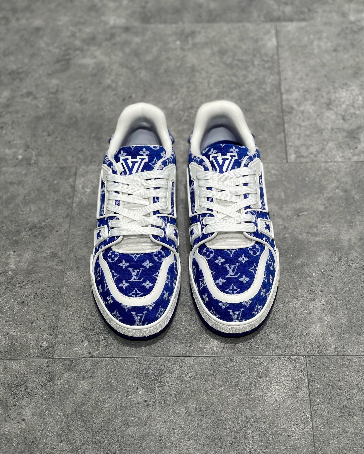 LOU TRAINERS