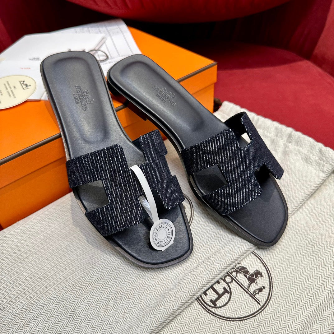 HERM ORAN SANDALS