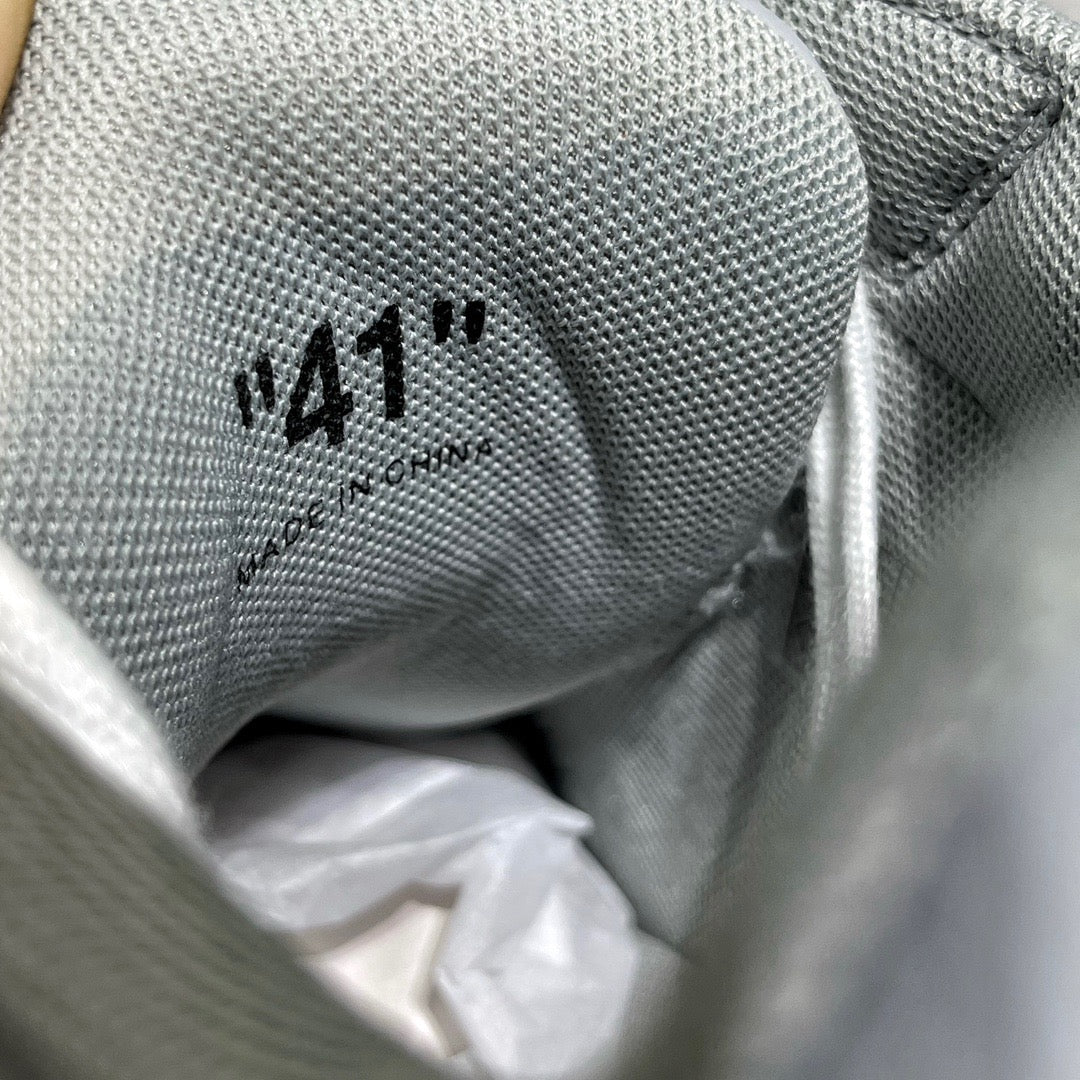 OFF W OUT OF OFFICE SNEAKERS