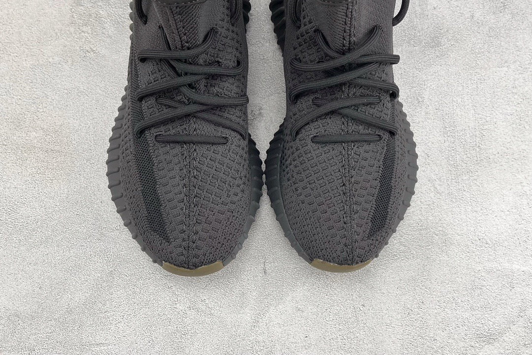 YEEZY BOOST 350 V2